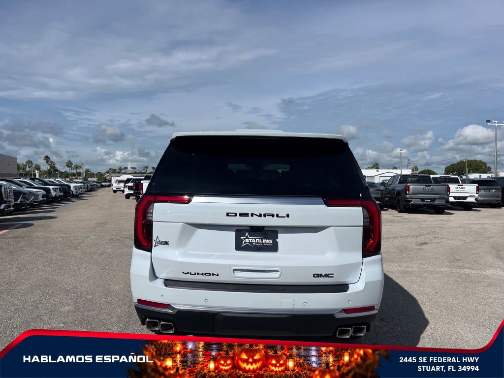 New 2026 GMC Yukon Denali w/ Denali Reserve Package AWD/4WD image 6