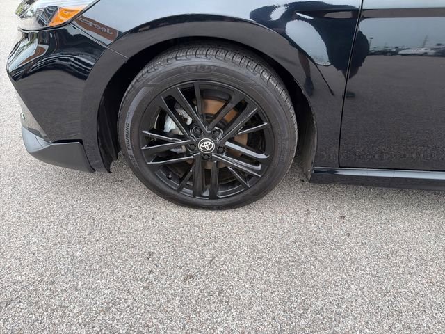 Used 2025 Toyota Camry SE FWD image 38