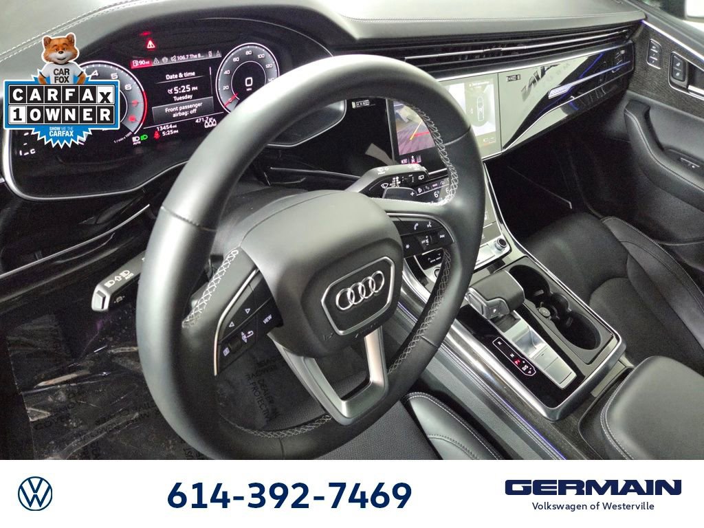 Used 2024 Audi Q8 Prestige w/ Prestige Package image 16