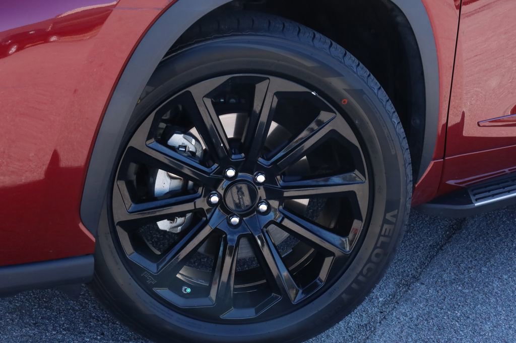 Used 2023 Toyota Highlander XLE image 18