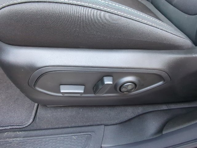 New 2026 Jeep Grand Cherokee Laredo X AWD/4WD image 11