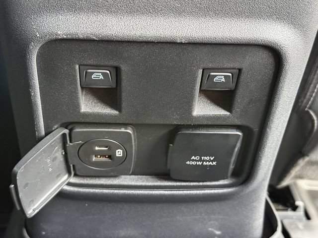 Used 2024 Ford Bronco Wildtrak AWD/4WD image 28