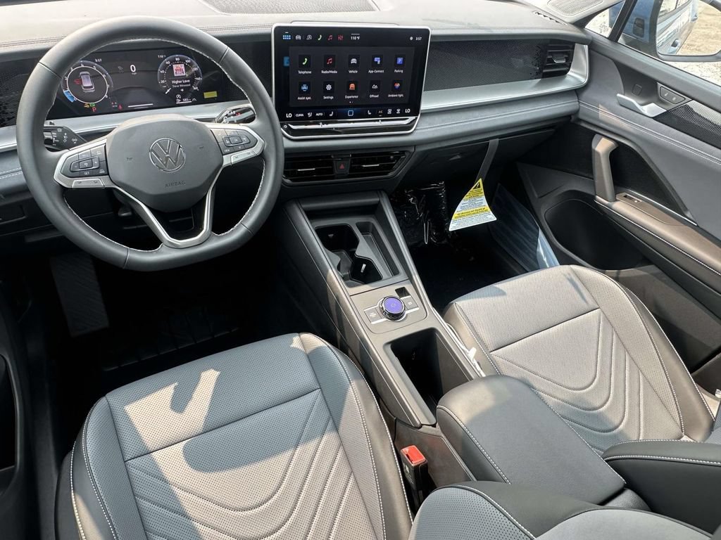 New 2026 Volkswagen Tiguan SE AWD/4WD image 9