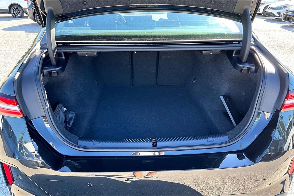 Used 2026 BMW 530i xDrive image 15