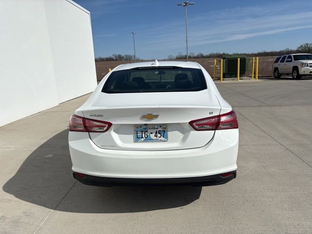 Used 2021 Chevrolet Malibu LT image 4