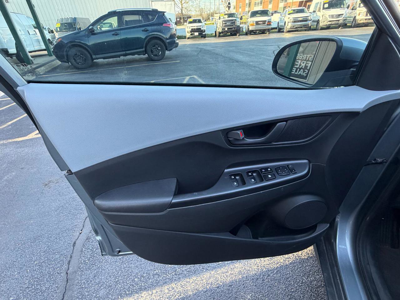 Used 2021 Hyundai Kona SEL AWD/4WD image 12