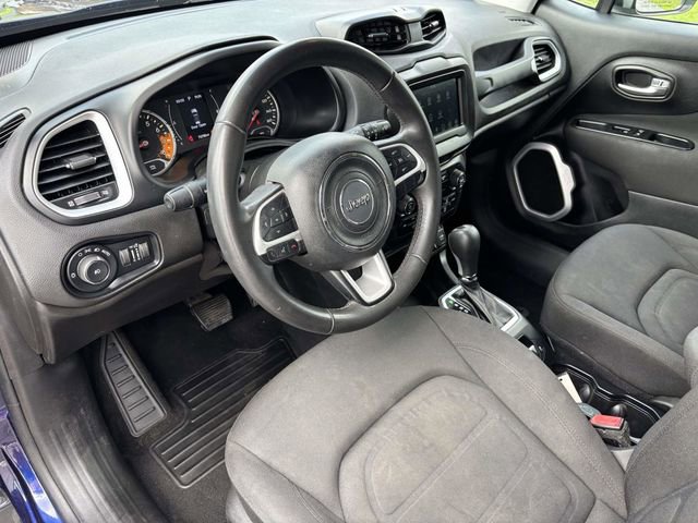 Used 2018 Jeep Renegade Latitude image 7