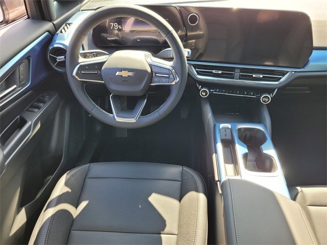 New 2026 Chevrolet Equinox EV LT image 17