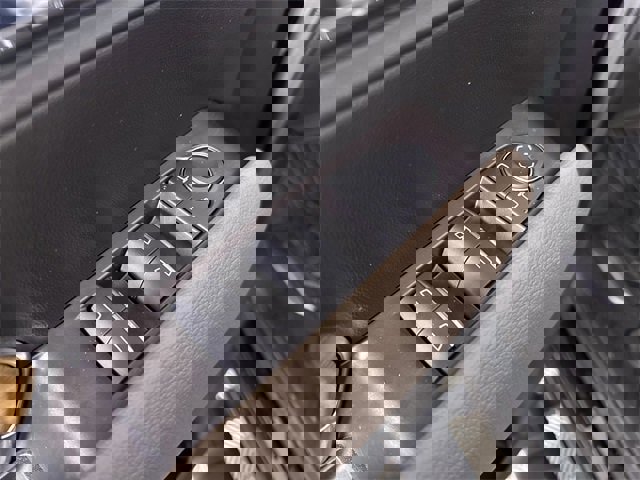 New 2026 GMC Canyon Denali image 24