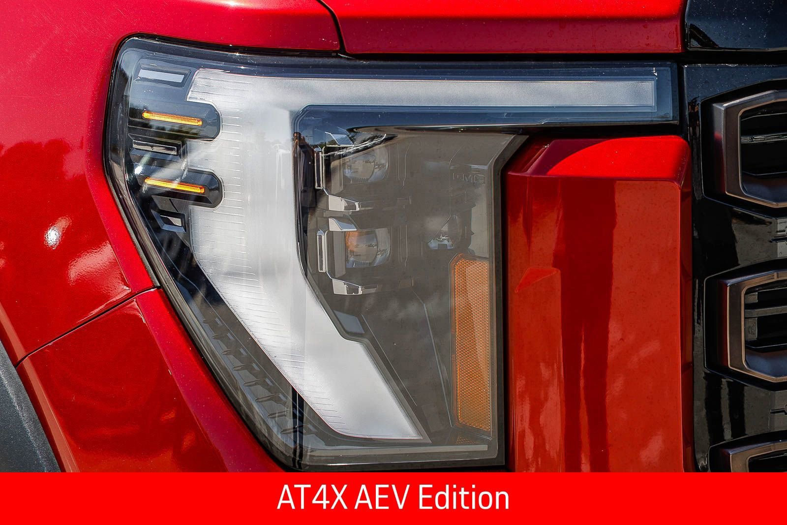 Used 2024 GMC Sierra 2500 AT4X w/ AT4X AEV Edition AWD/4WD image 7