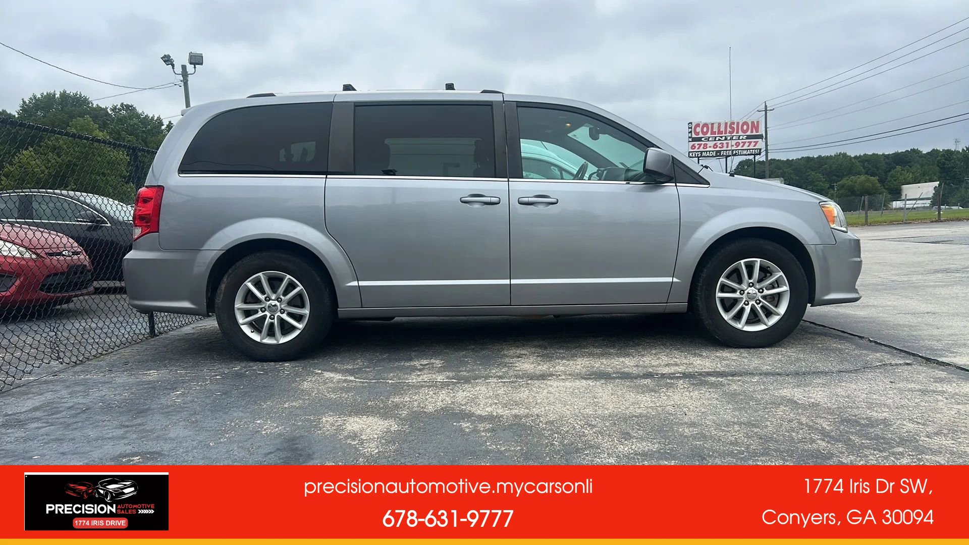 Used 2019 Dodge Grand Caravan SXT image 8