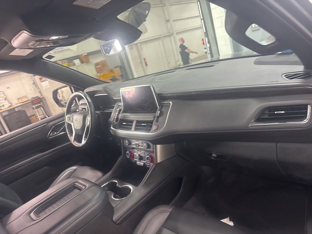 Used 2023 Chevrolet Suburban Z71 AWD/4WD image 15