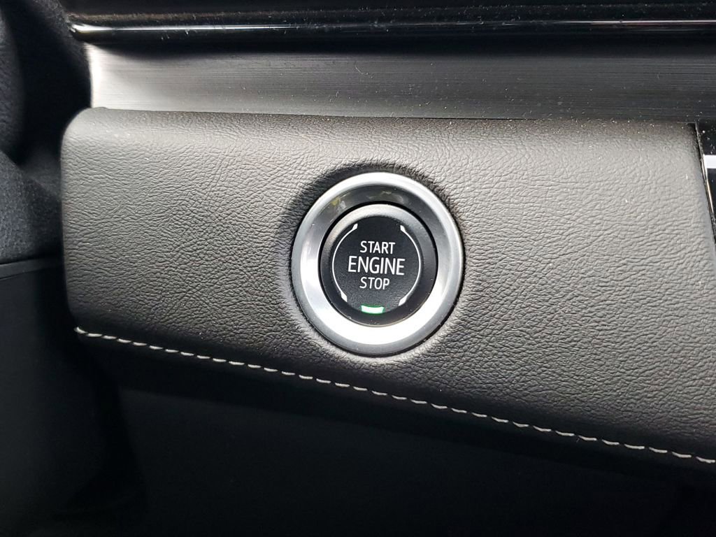 Certified 2024 Cadillac Escalade Sport image 17