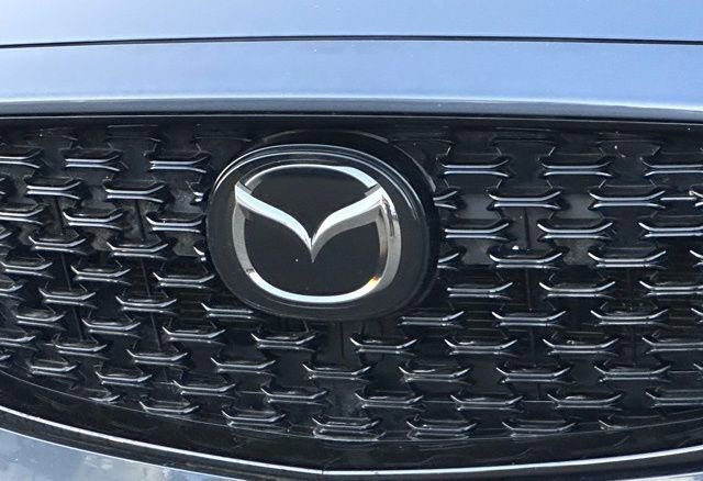 Used 2023 MAZDA CX-5 Carbon Edition image 3