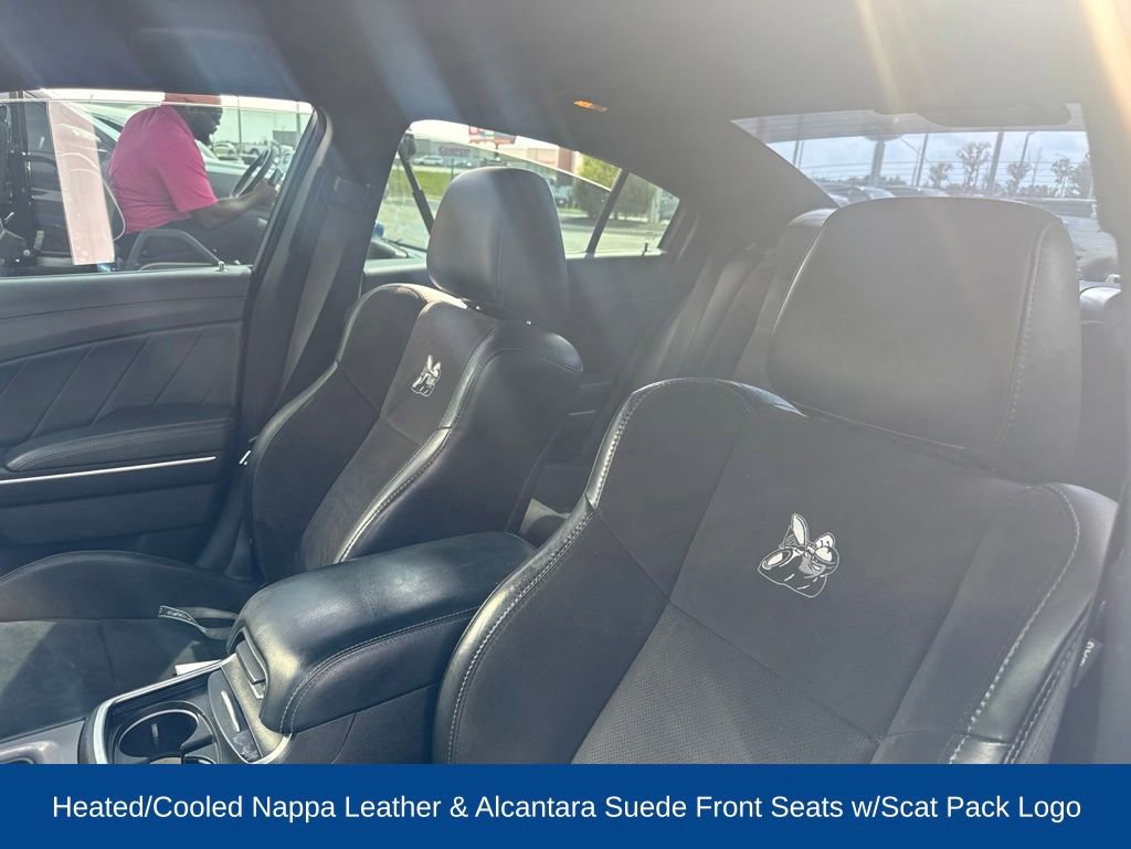 Used 2022 Dodge Charger Scat Pack RWD image 6