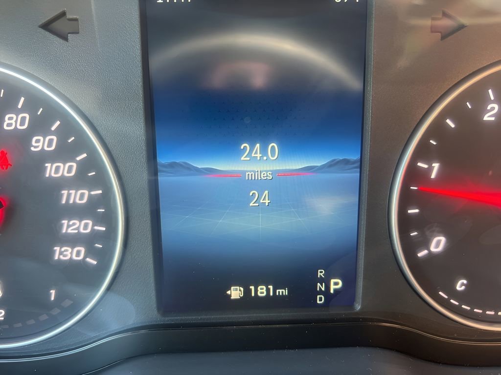 Used 2025 Mercedes-Benz Sprinter 2500 image 10