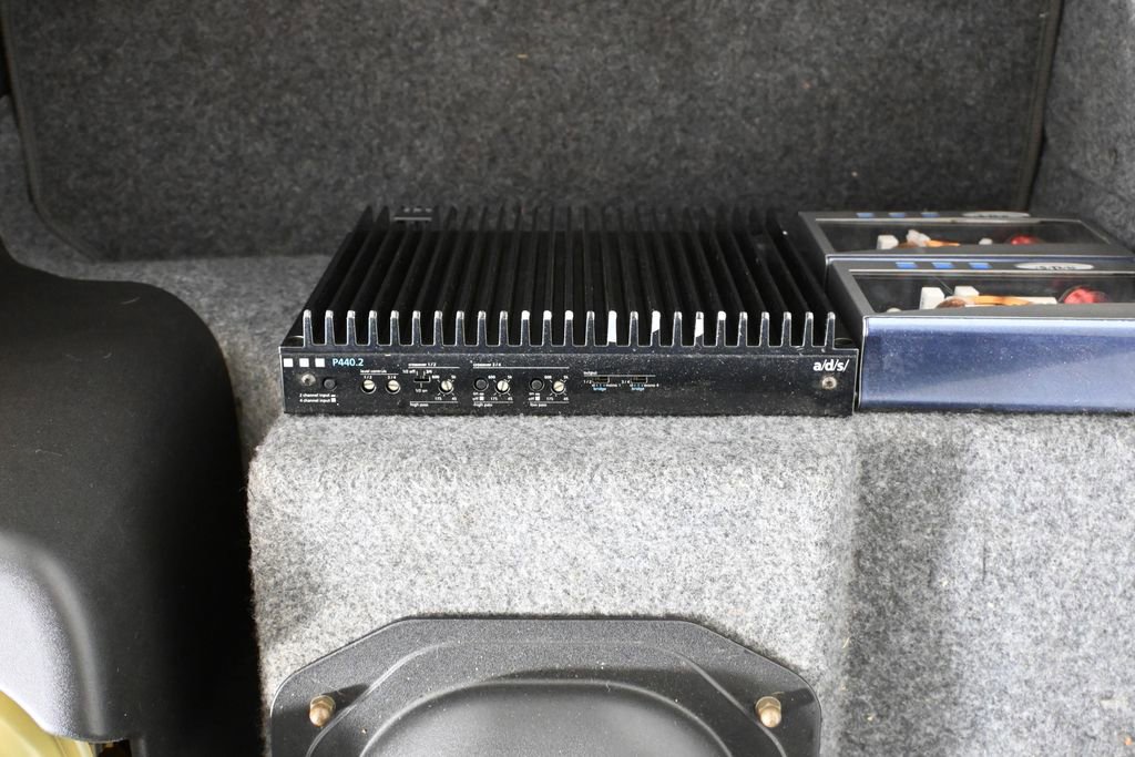 Used 1999 Porsche 911 Carrera 4 image 30