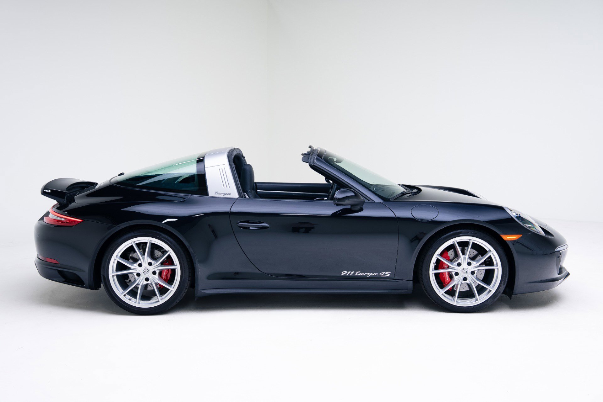 Used 2018 Porsche 911 Targa 4S image 19