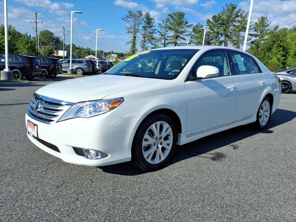 Used 2012 Toyota Avalon FWD image 14