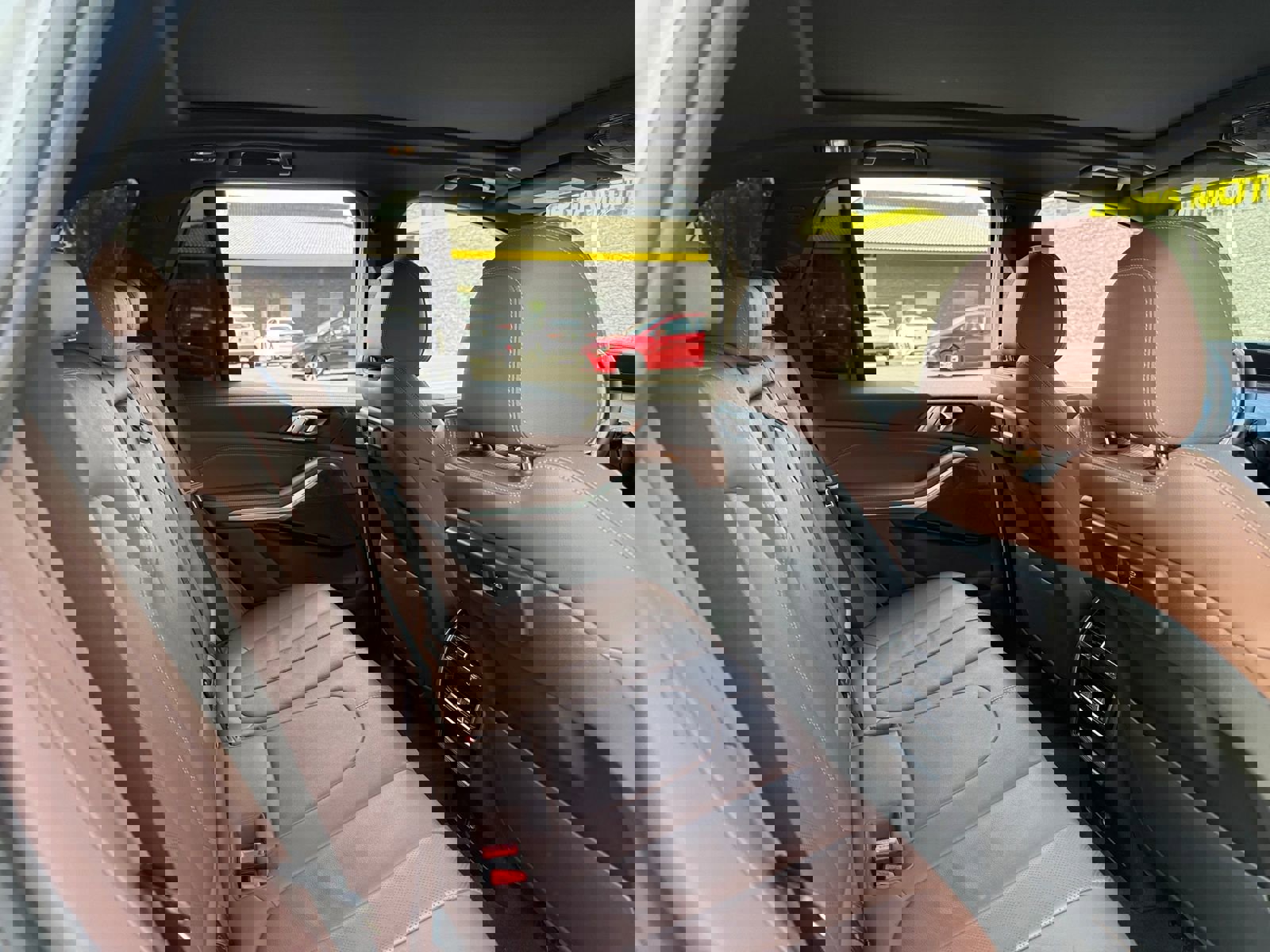 Used 2022 BMW X5 sDrive40i w/ Premium Package image 18