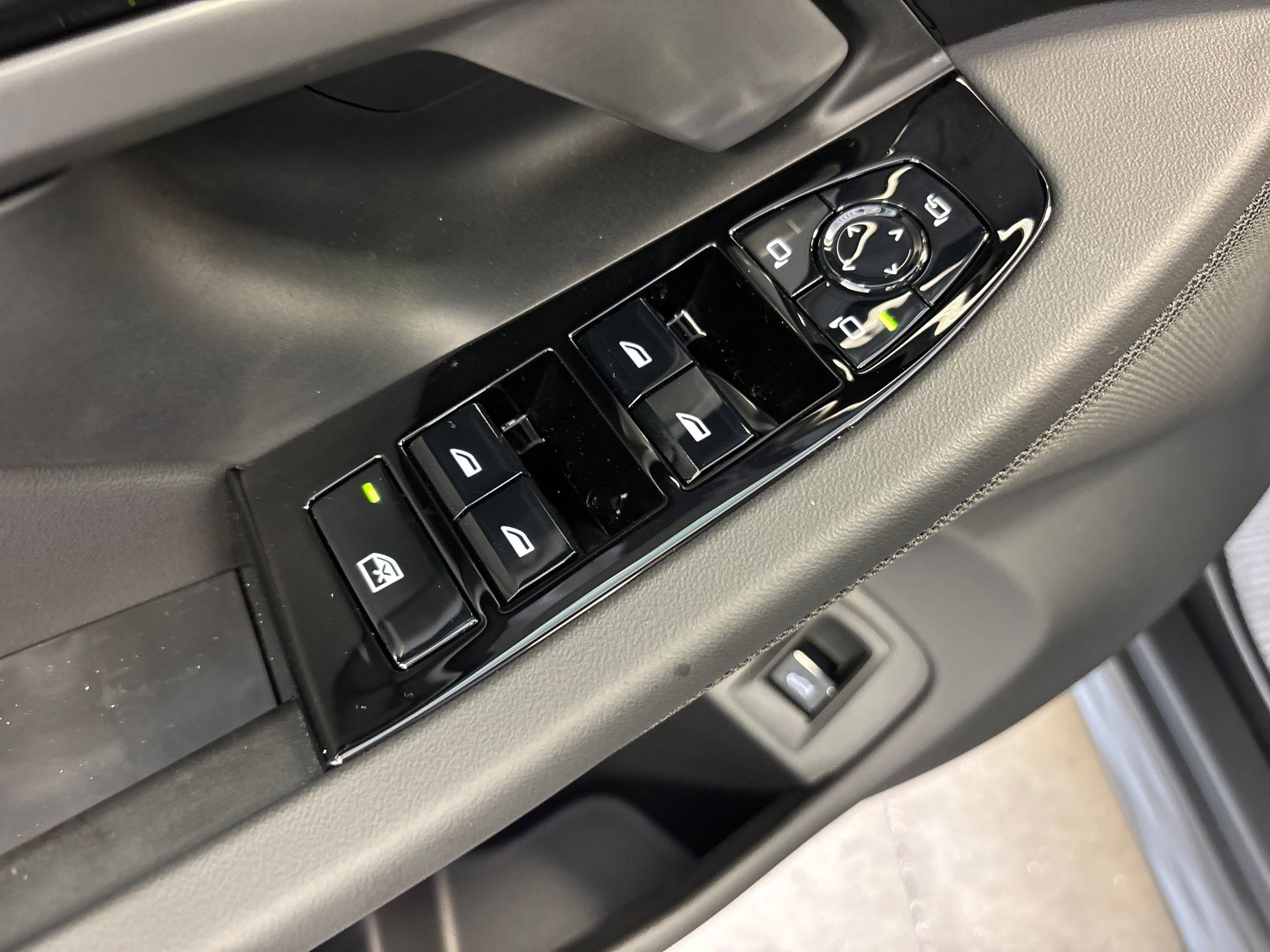 New 2026 BMW 530i image 27