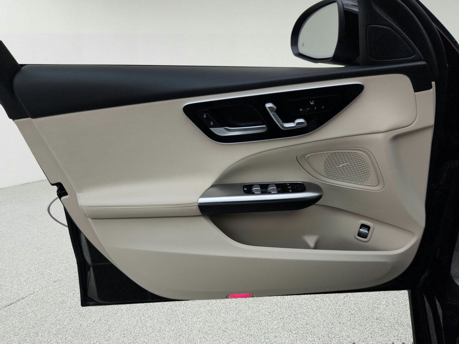 Certified 2023 Mercedes-Benz C 300 Sedan w/ Exclusive Trim Package image 26