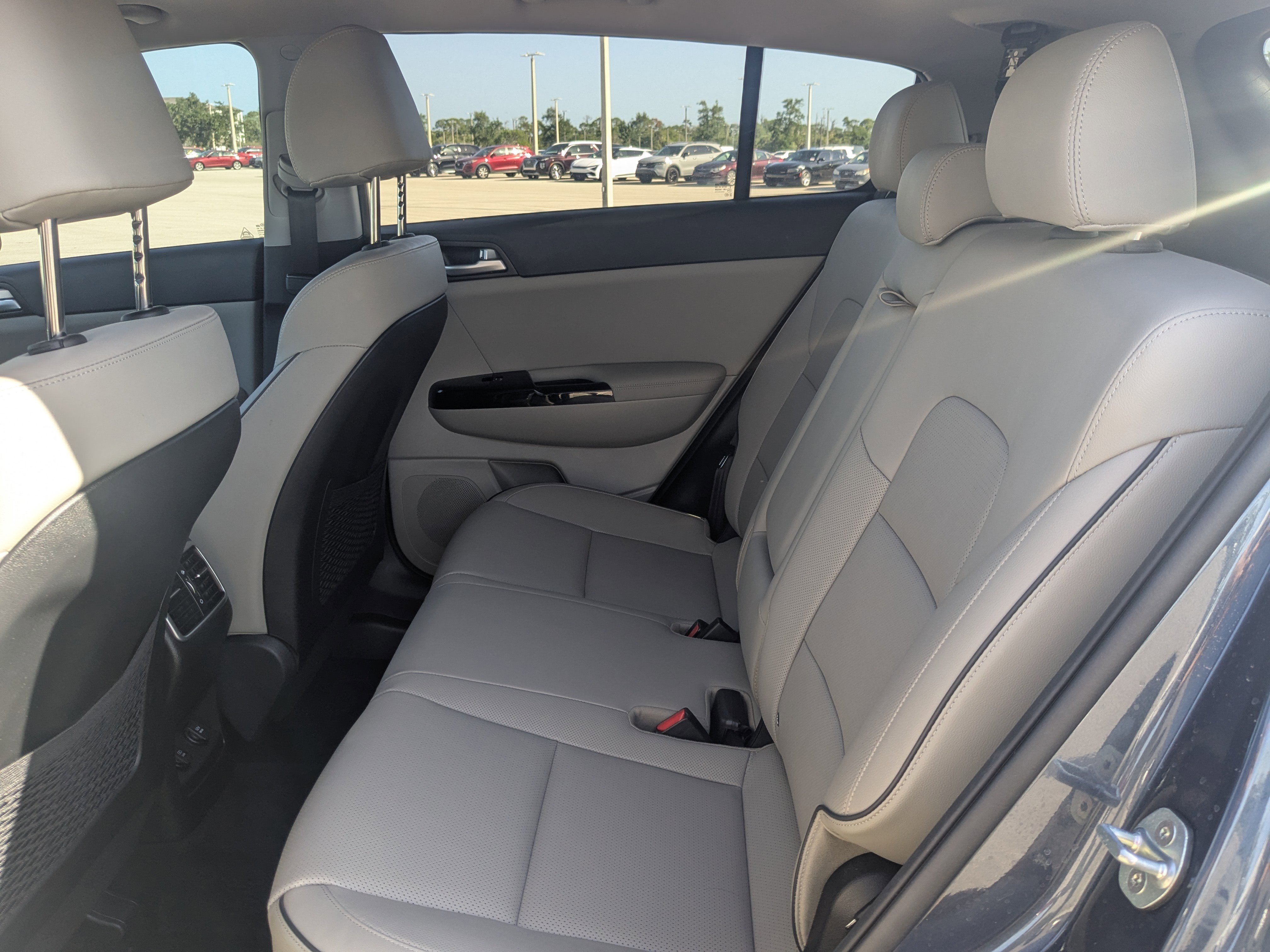 Certified 2020 Kia Sportage EX w/ EX Technology Package FWD image 18