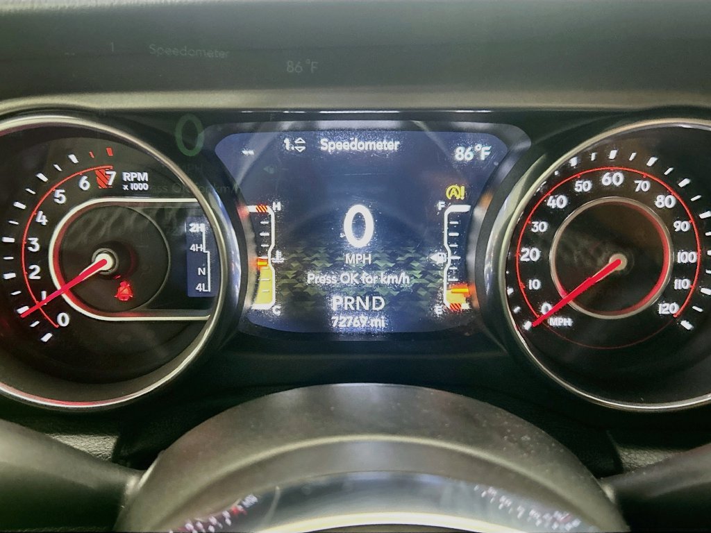Used 2018 Jeep Wrangler Unlimited Rubicon AWD/4WD image 32