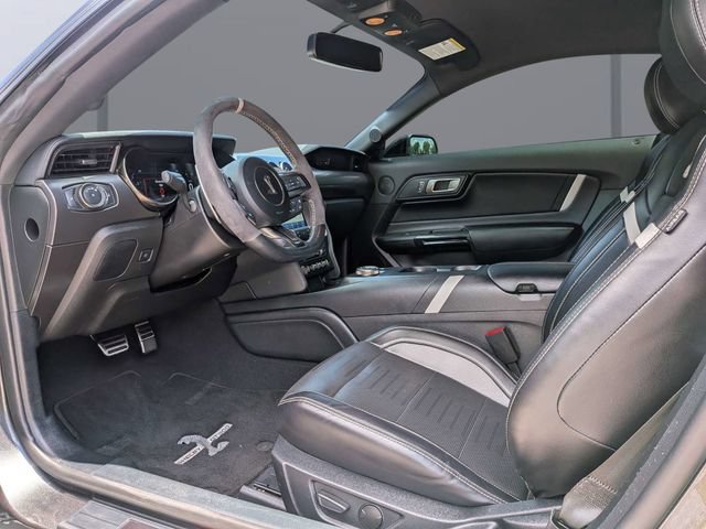 Used 2020 Ford Mustang Shelby GT500 w/ Technology Package RWD image 14