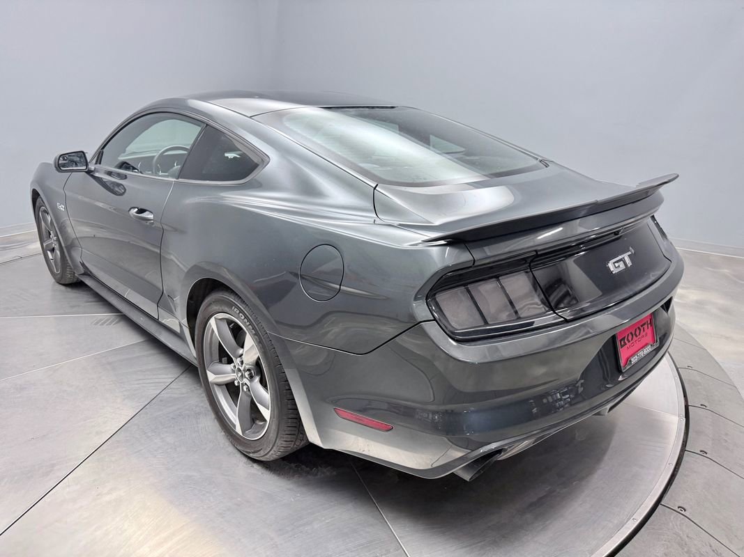 Used 2015 Ford Mustang GT RWD image 7
