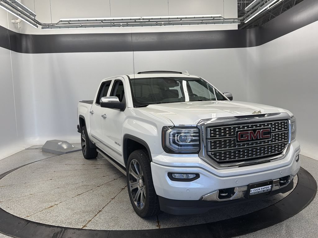 Used 2017 GMC Sierra 1500 Denali w/ Denali Ultimate Package AWD/4WD image 9