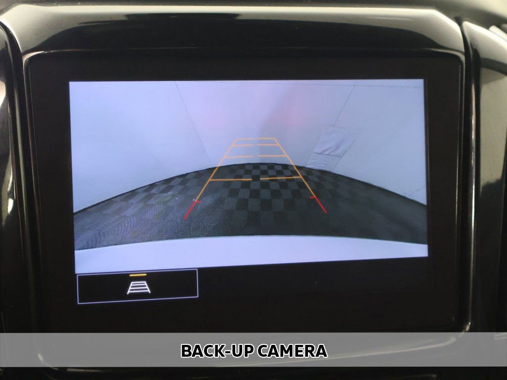 Used 2023 Chevrolet Traverse LT w/ LPO, Floor Liner Package image 6