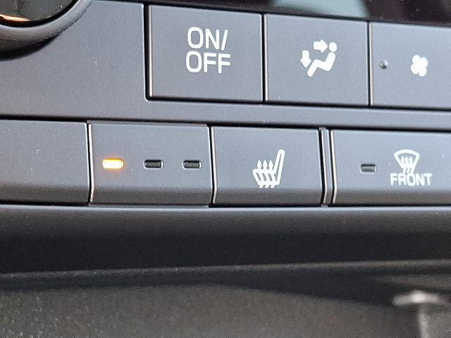 New 2026 Subaru Outback Limited AWD/4WD image 17