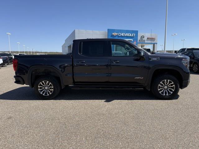 Used 2023 GMC Sierra 1500 AT4 w/ AT4 Preferred Package image 11