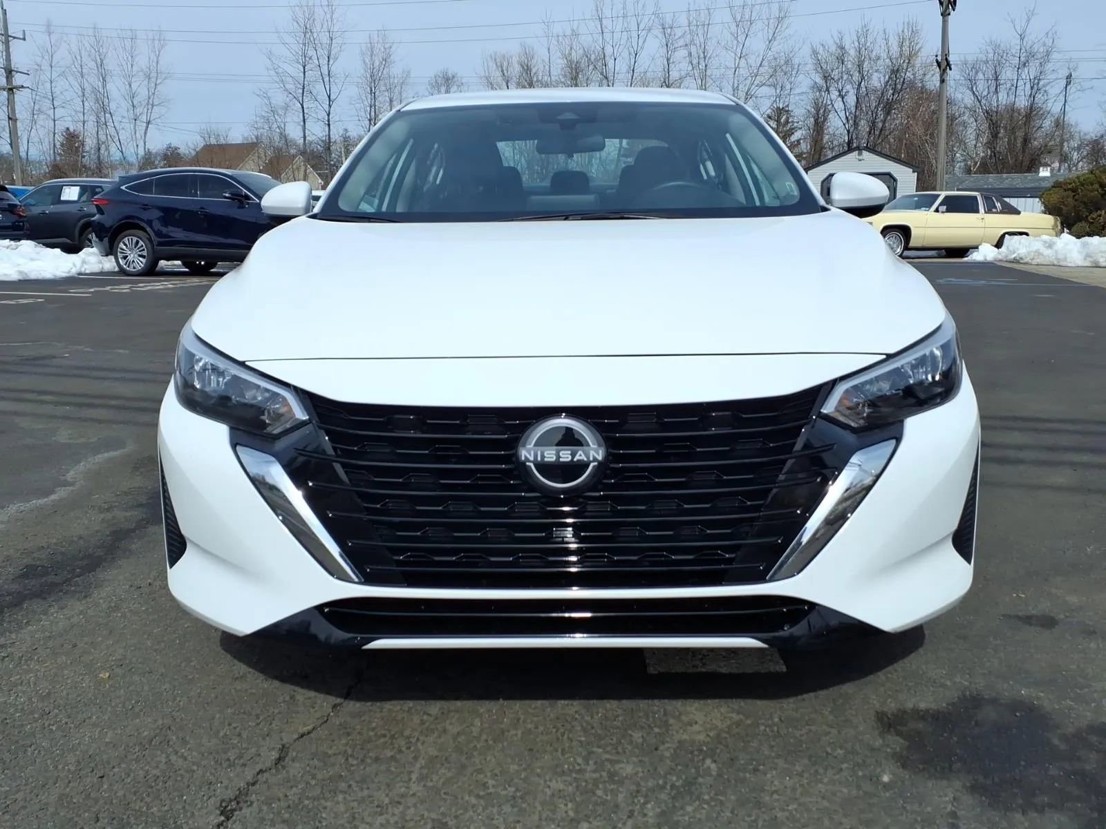 Used 2024 Nissan Sentra SV FWD image 8