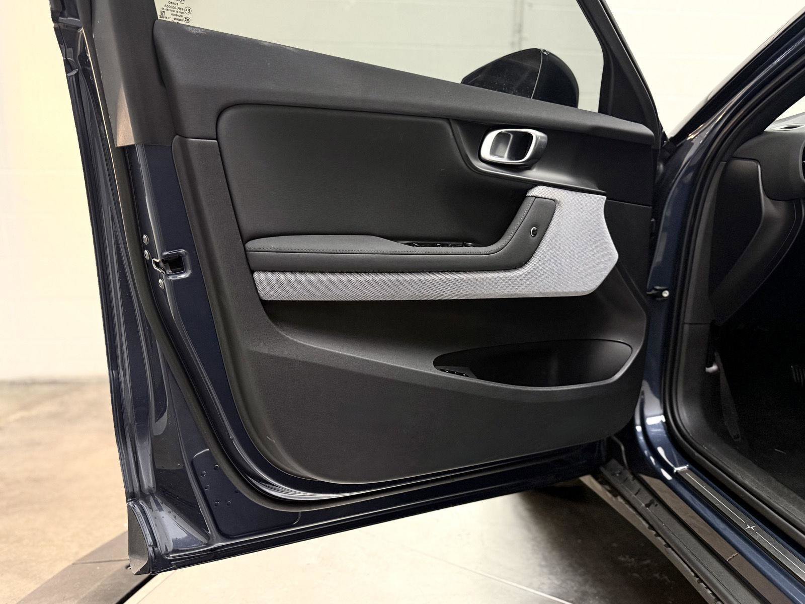 Used 2024 Polestar Polestar 2 image 11