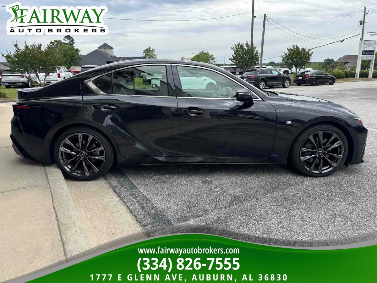 Used 2022 Lexus IS 350 F Sport RWD image 5