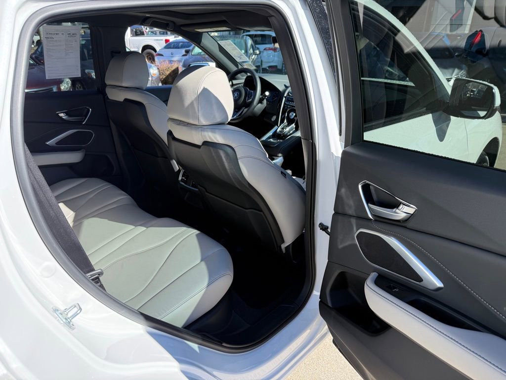 Certified 2025 Acura RDX SH-AWD image 19
