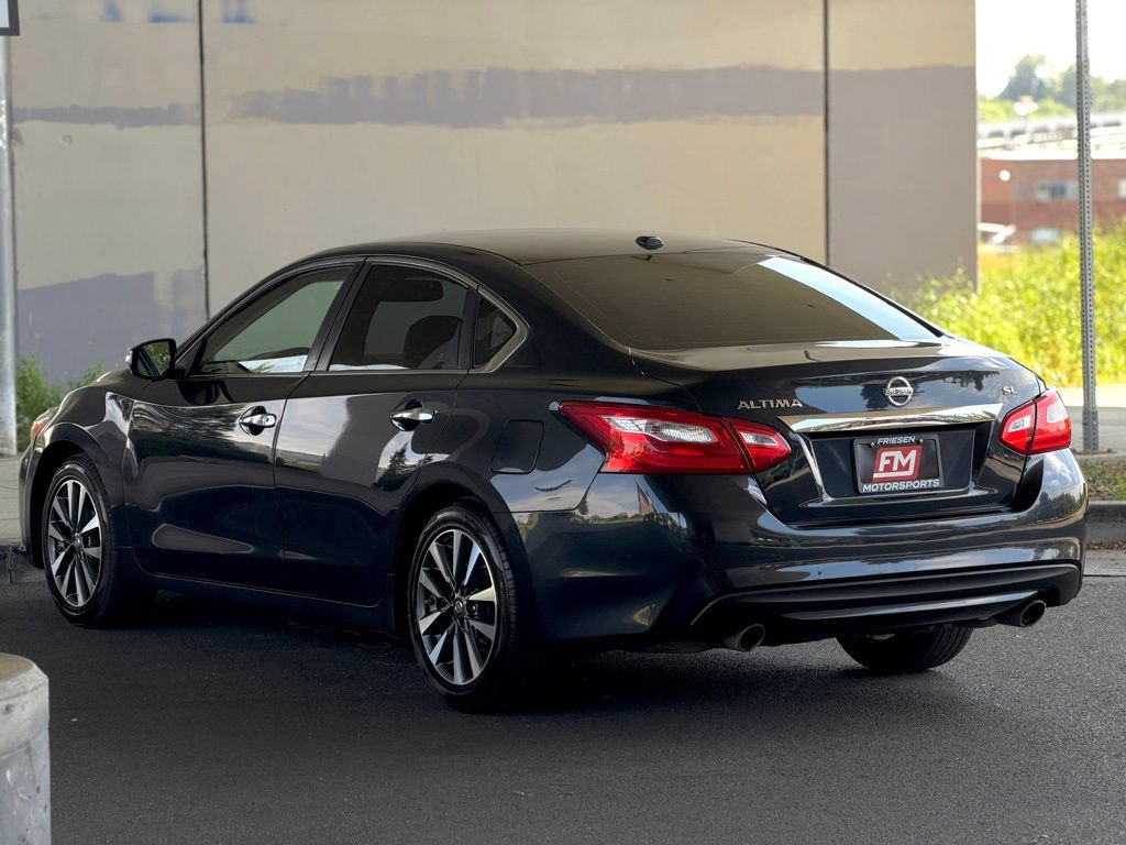 Used 2017 Nissan Altima 2.5 SL FWD image 4