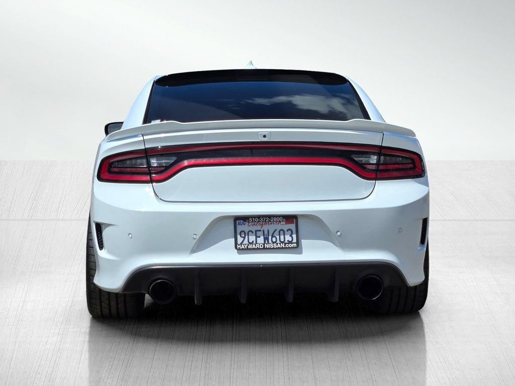 Used 2022 Dodge Charger R/T w/ Plus Group RWD image 6