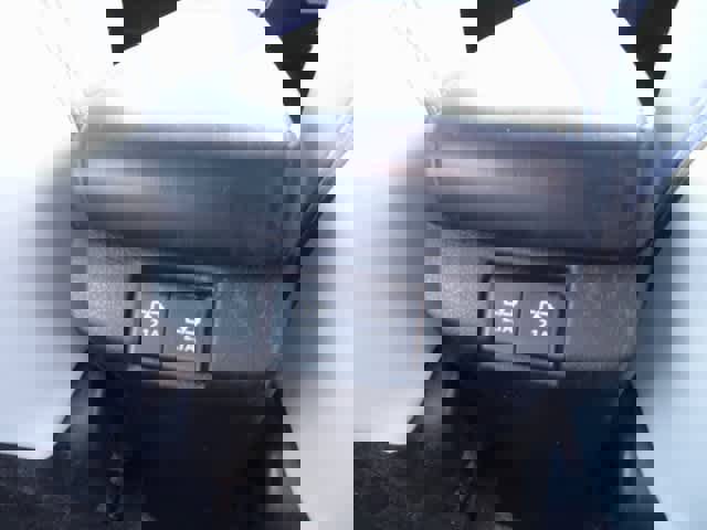 Used 2020 Toyota Prius Prime Limited image 18