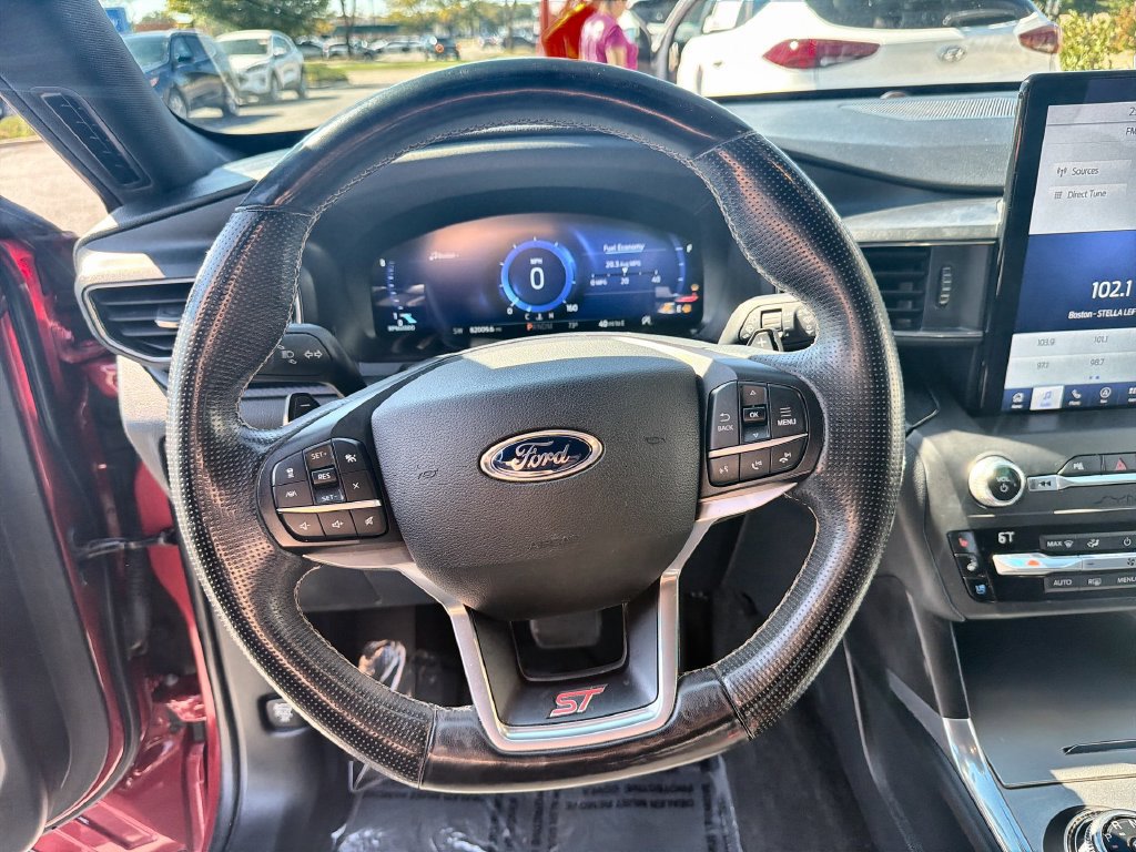 Used 2020 Ford Explorer ST w/ ST Street Pack AWD/4WD image 11