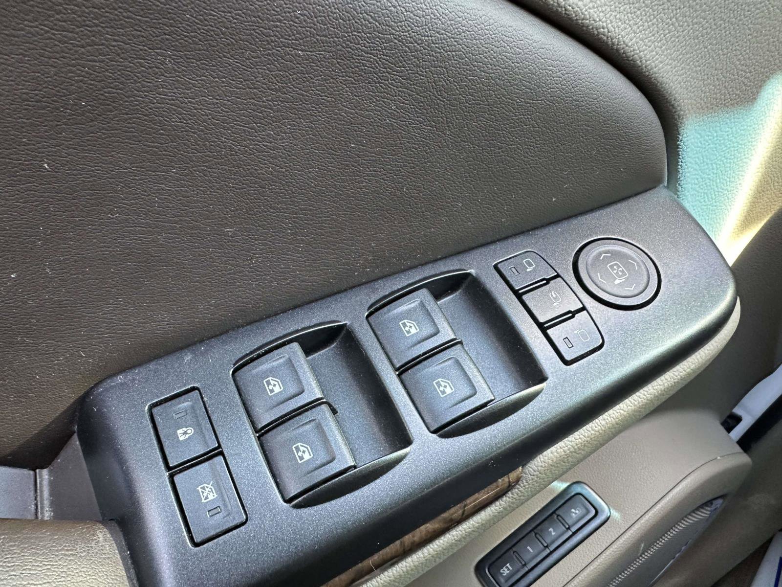 Used 2016 Chevrolet Tahoe LT image 34