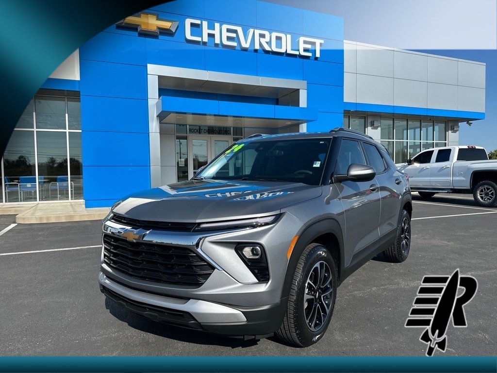 Used 2024 Chevrolet TrailBlazer LT image 1