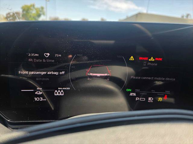 Used 2025 Audi A6 e-tron Premium Plus AWD/4WD image 26
