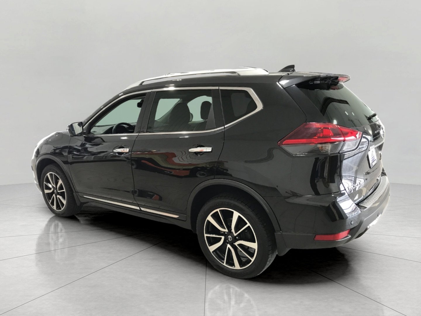 Used 2019 Nissan Rogue SL AWD/4WD image 25