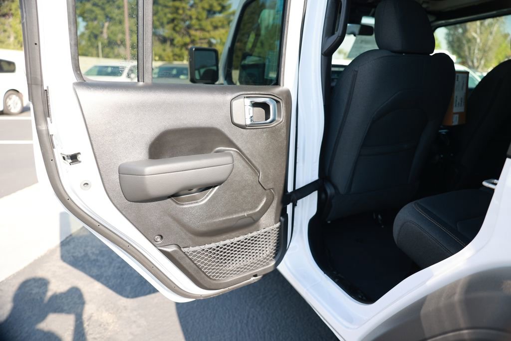 New 2026 Jeep Wrangler Sport S image 32