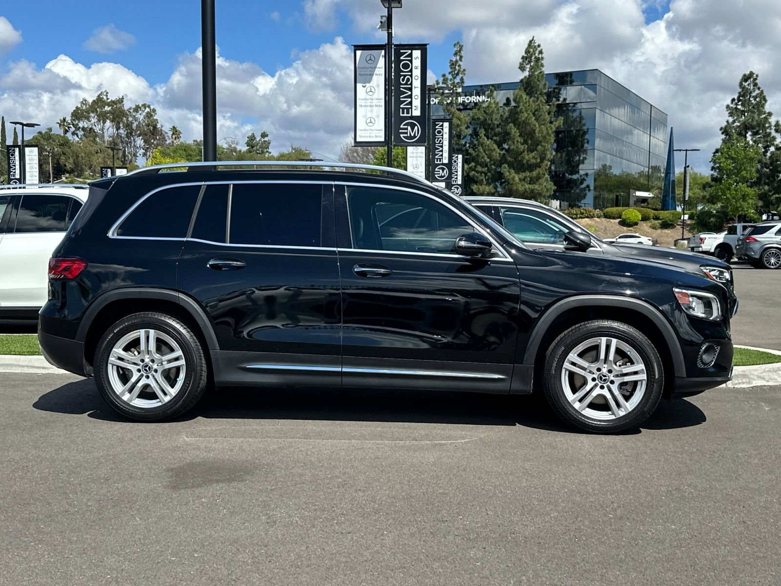 Certified 2021 Mercedes-Benz GLB 250 image 2