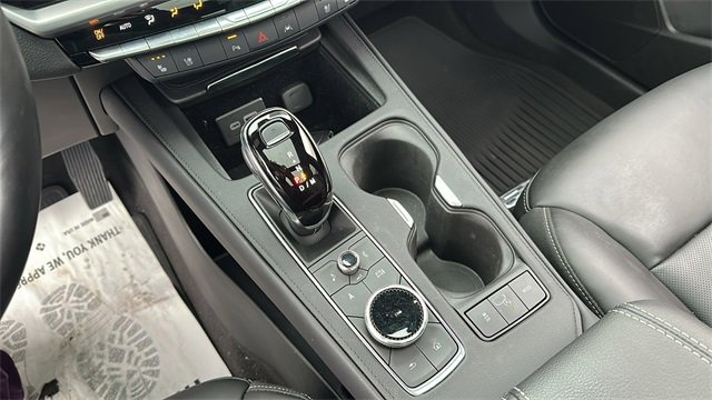 Used 2024 Cadillac XT4 Premium Luxury image 25