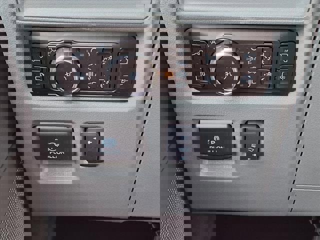 New 2025 Ford F150 Lariat w/ Equipment Group 501A Mid image 22